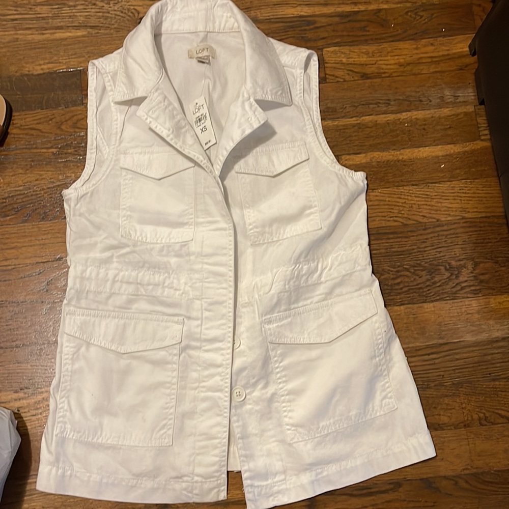 White safari vest.